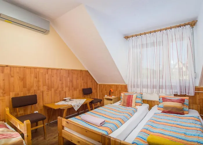 Fueredi Apartamento *